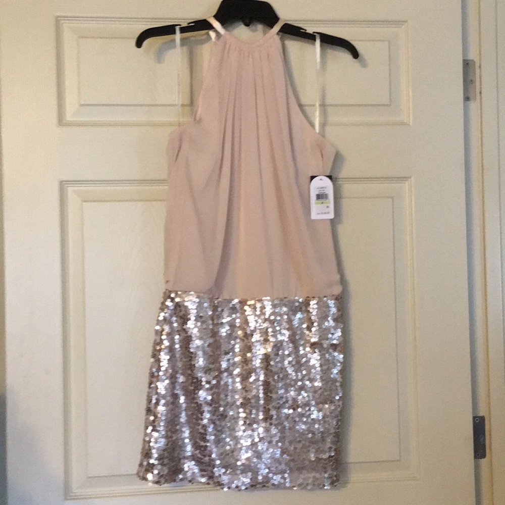 Jessica Simpson blush dress size 4 NWT